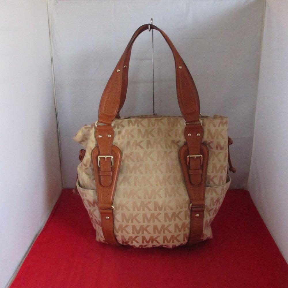 MICHAEL KORS VINTAGE LARGE  LATTINGTON TOTE $428  Khaki w/ Brown Trim   -  #2